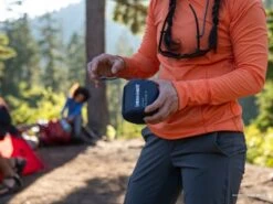 Thermarest Airhead Regular Kissen (yellow-mountains) 10 Thermarest Airhead Regular Kissen (yellow-mountains) -Campinggeschäfte Thermarest Airhead Regular Kissen yellow mountains D 13183 Bild 4